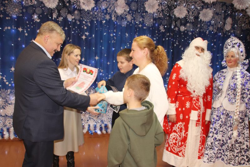 Лучших учащихся чествовали в Костюковичской средней школе №4