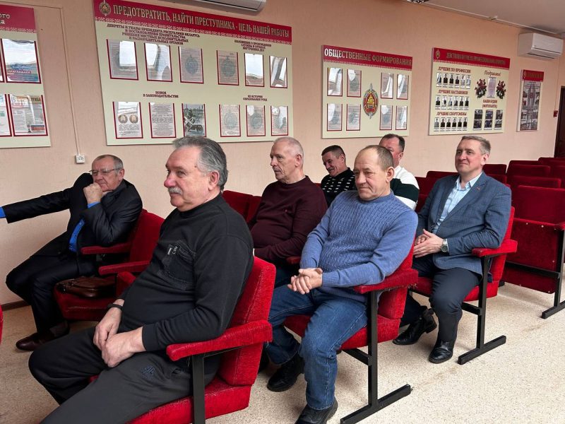 Юбилей ветерана ОВД: поздравления и память о службе