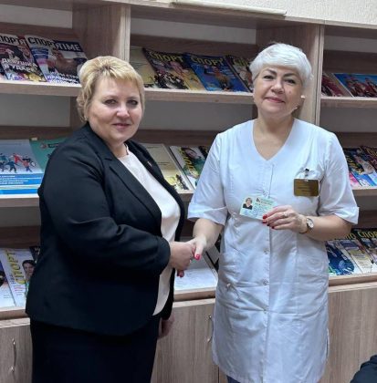 Работники Костюковичского ФОЦ пополнили ряды общественного объединения "Белая Русь"