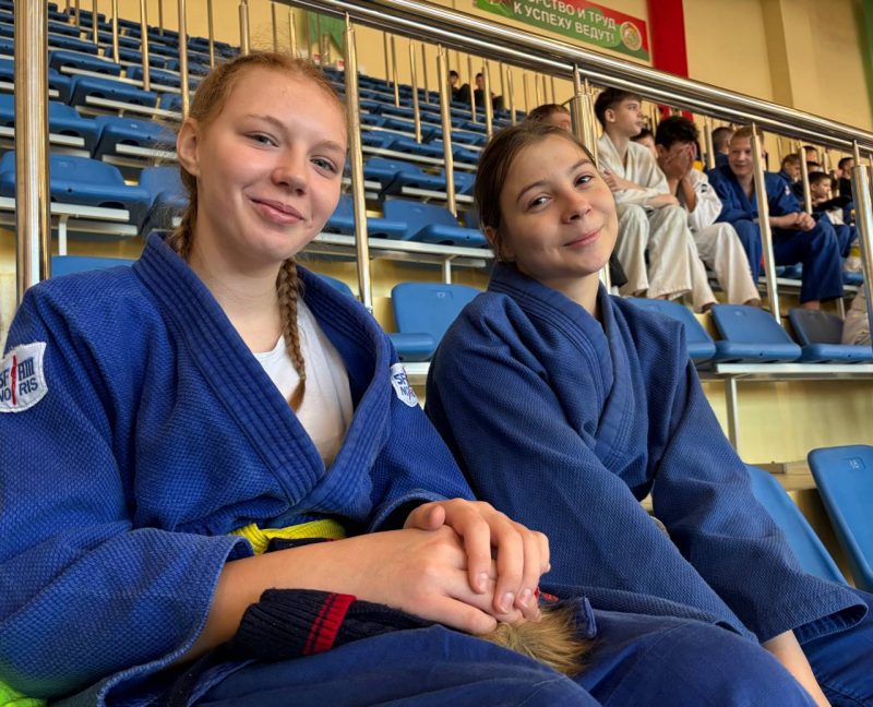 ФОТОФАКТ: Открытый Рождественский турнир по дзюдо среди юношей и девушек прошел в Костюковичах