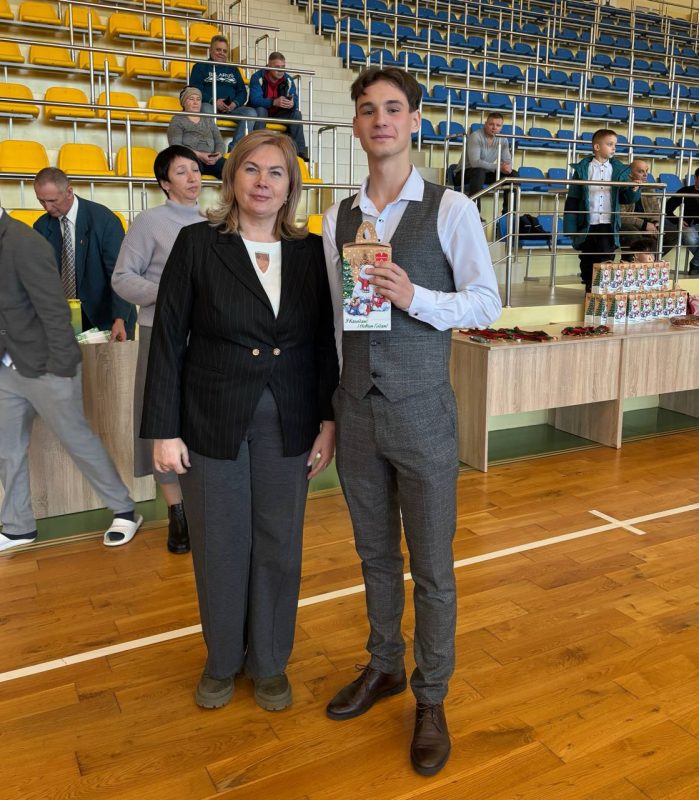 ФОТОФАКТ: Открытый Рождественский турнир по дзюдо среди юношей и девушек прошел в Костюковичах