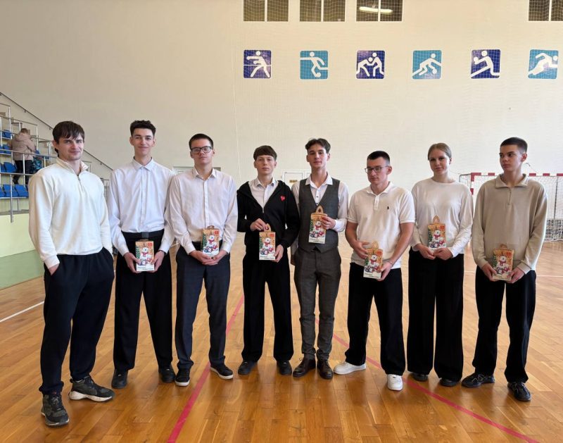 ФОТОФАКТ: Открытый Рождественский турнир по дзюдо среди юношей и девушек прошел в Костюковичах