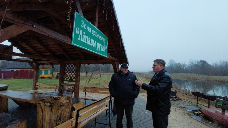 Подкова на счастье. На зоне отдыха "Липовый ручей" новое артукрашение