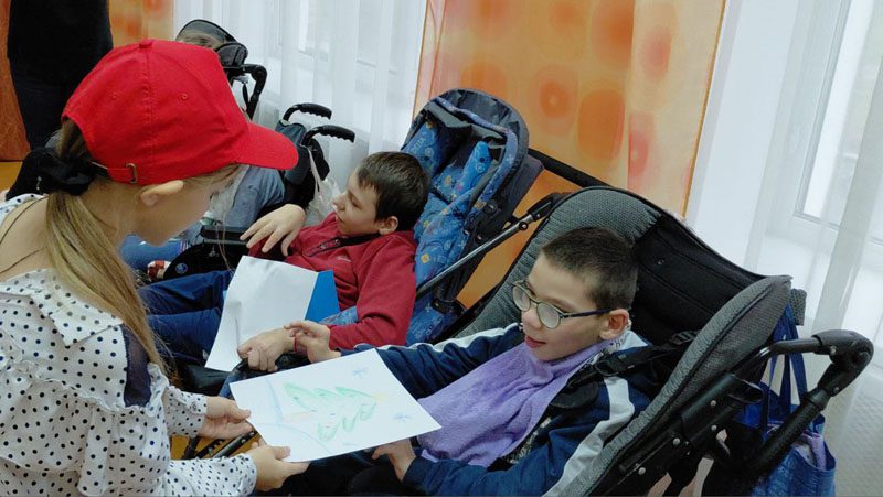 Праздник в ЦКРОиР благодаря юным блогерам-волонтерам Костюковщины Праздник в ЦКРОиР благодаря юным блогерам-волонтерам Костюковщины