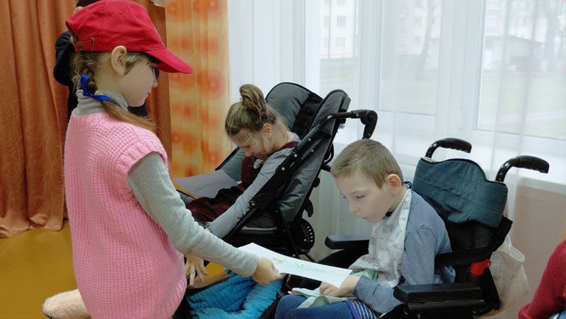 Праздник в ЦКРОиР благодаря юным блогерам-волонтерам Костюковщины Праздник в ЦКРОиР благодаря юным блогерам-волонтерам Костюковщины