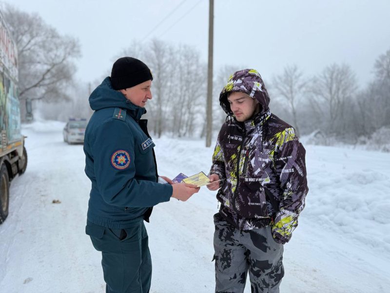 Маршрут безопасности проложили костюковичские спасатели