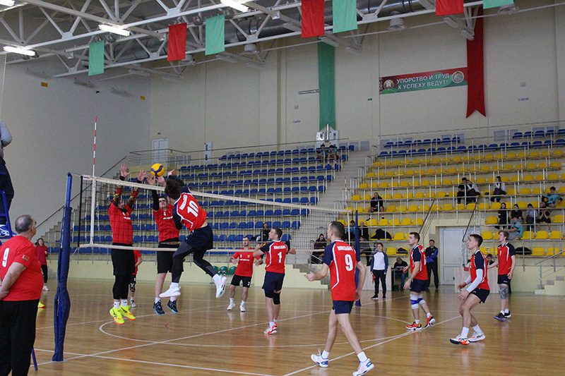 Мы узнали, кто стал победителем Рождественского турнира по волейболу среди любительских команд