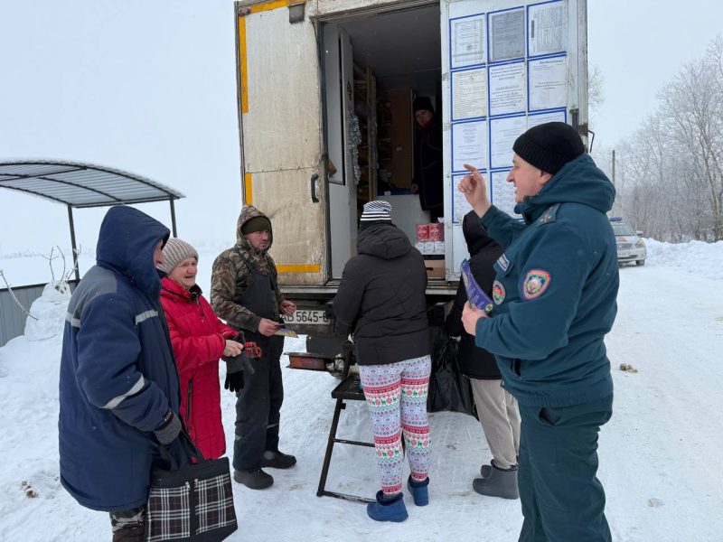 Маршрут безопасности проложили костюковичские спасатели