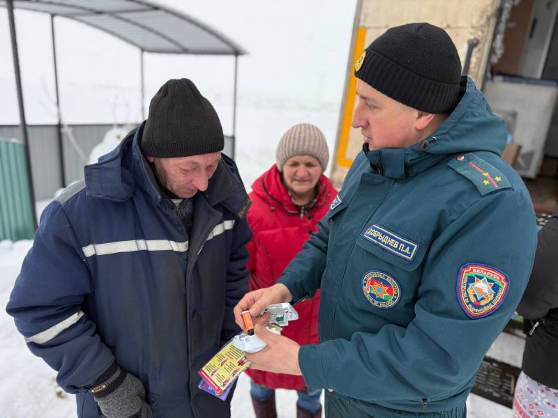 Маршрут безопасности проложили костюковичские спасатели