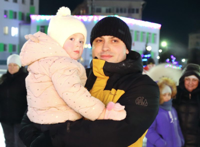 ФОТОФАКТ: Костюковчане встретили Новый 2026 год