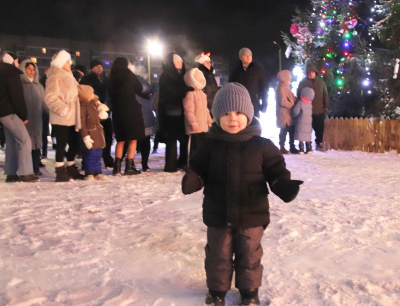 ФОТОФАКТ: Костюковчане встретили Новый 2026 год