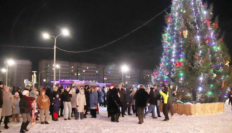 ФОТОФАКТ: Костюковчане встретили Новый 2026 год