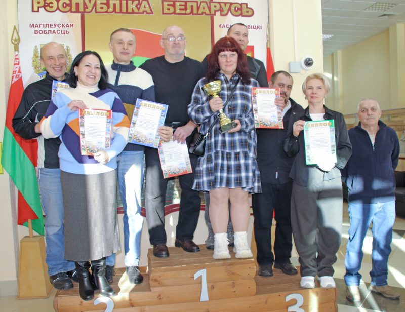 Кто стал победителем районных соревнований по быстрым шашкам