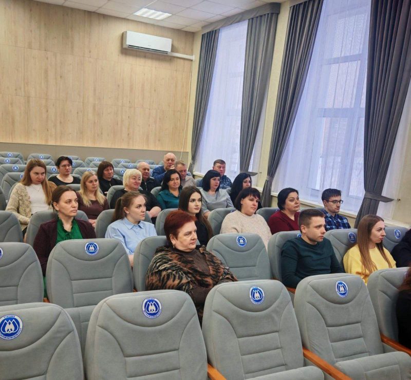 Делегаты VII Всебелорусского народного собрания встретились с трудовыми коллективами