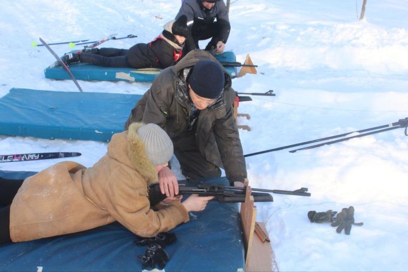 «Снежный снайпер» определил сильнейших юных биатлонистов в Костюковичах