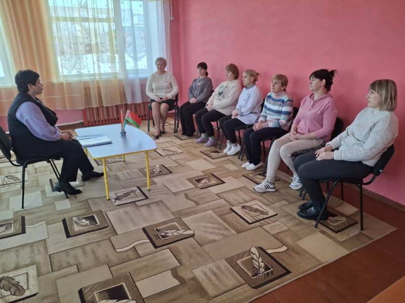 Фотофакт: Встречи с делегатами Всебелорусского народного собрания прошли в Костюковичком районе