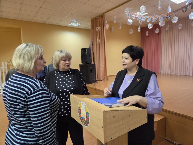 Фотофакт: Встречи с делегатами Всебелорусского народного собрания прошли в Костюковичком районе