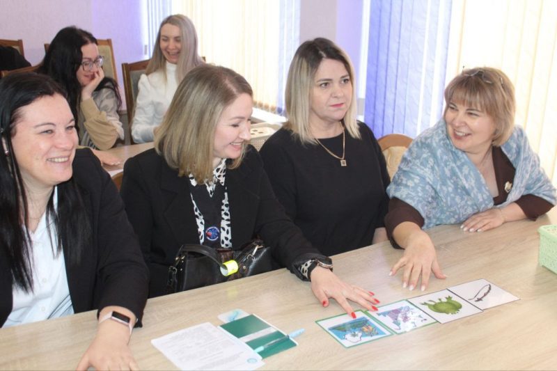 Педагоги Костюковичской гимназии поделились с коллегами передовым опытом