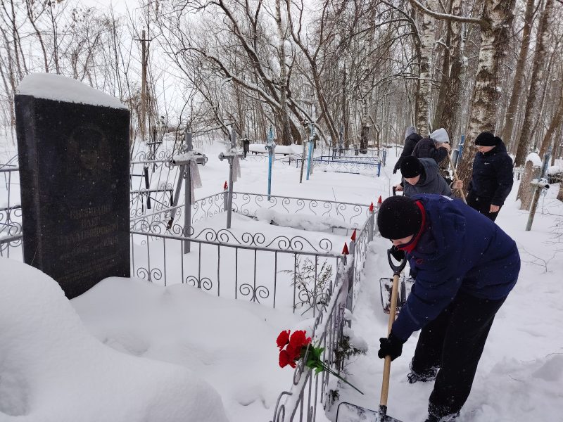 Почтили память Олега Свиридова - человека, чье имя с гордостью носит пионерская дружина Белодубровской средней школы