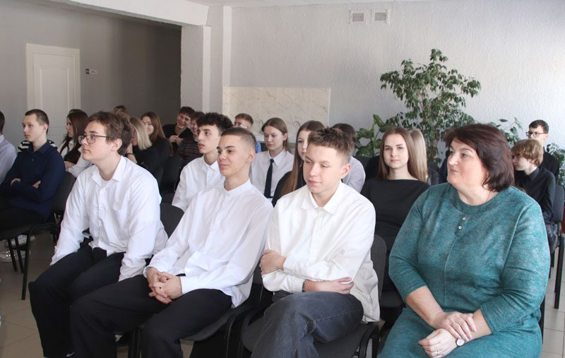 Антинаркотическая акция "Будущее без зависимости: твой выбор сегодня" прошла в Костюковичах