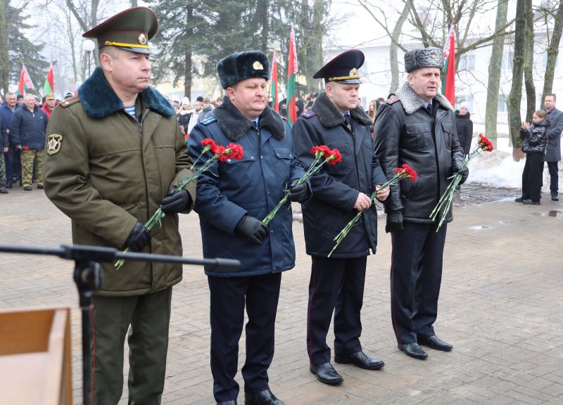 Костюковчане почтили память воинов-интернационалистов