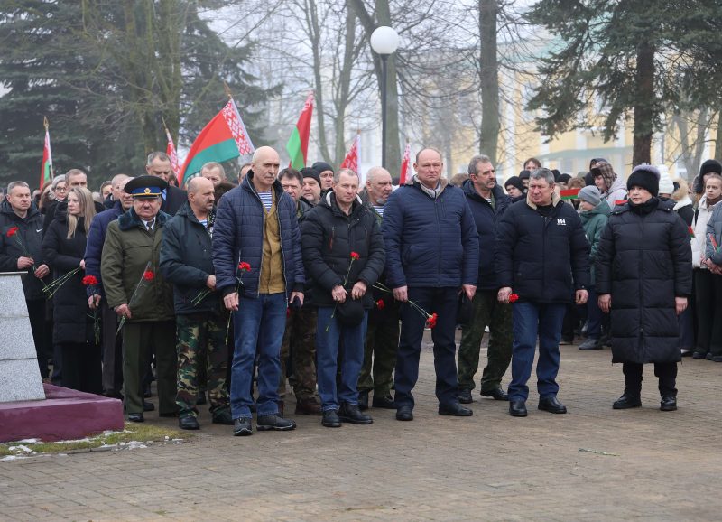 Костюковчане почтили память воинов-интернационалистов