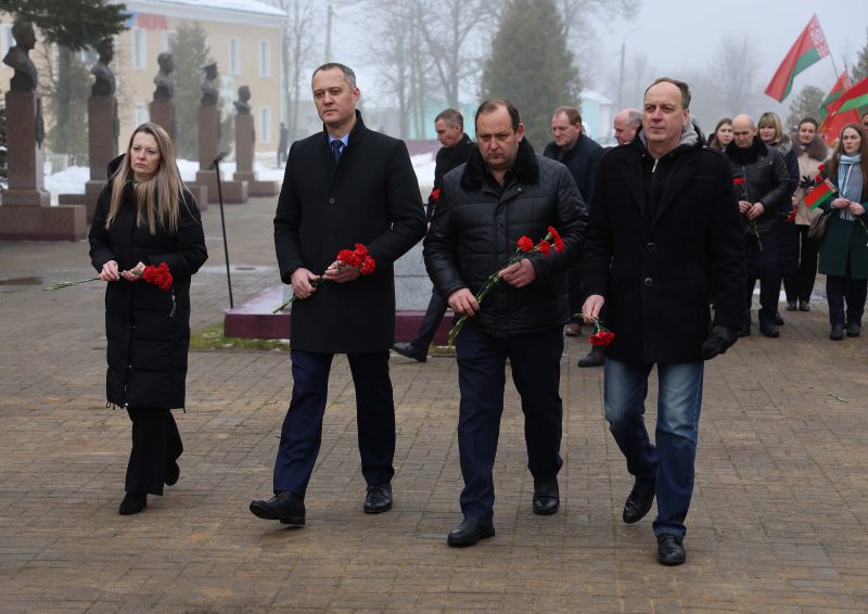Костюковчане почтили память воинов-интернационалистов