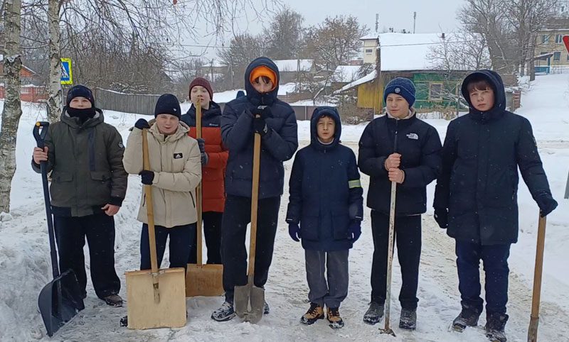 Как бабушка в 86 лет вдохновила молодежь Костюковщины: челлендж в ее поддержку набирает обороты