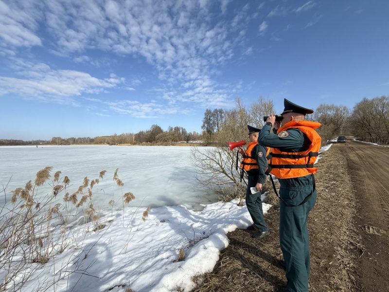 Безопасность весенней рыбалки: в Костюковичском районе проходят профилактические рейды на акватории