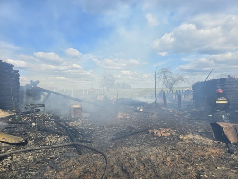 Два серьезных пожара произошли в Могилевской области 21 апреля из-за неосторожного обращения с огнем