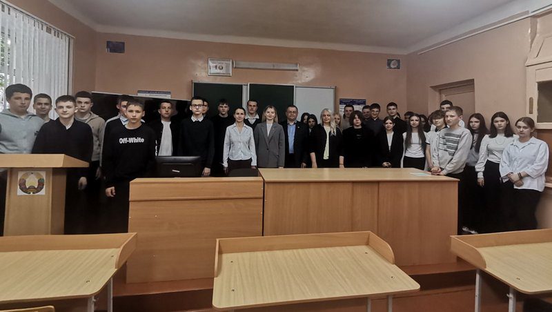 Диалоговая площадка «Я и моя семья без сквернословия» состоялась в Костюковичской средней школе № 1