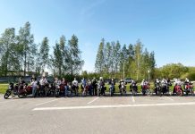 Мотолюбитель — не нарушитель: как в Костюковичах учат безопасности на дорогах