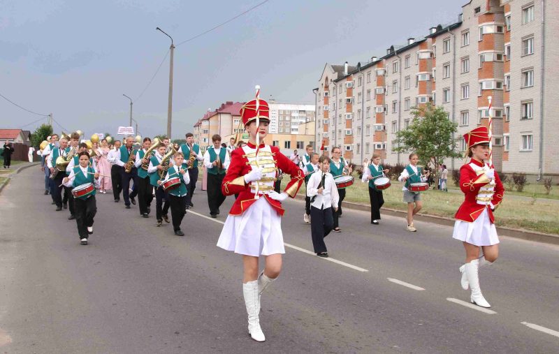 ФОТОФАКТ: Выпускной вечер прошел в Костюковичах