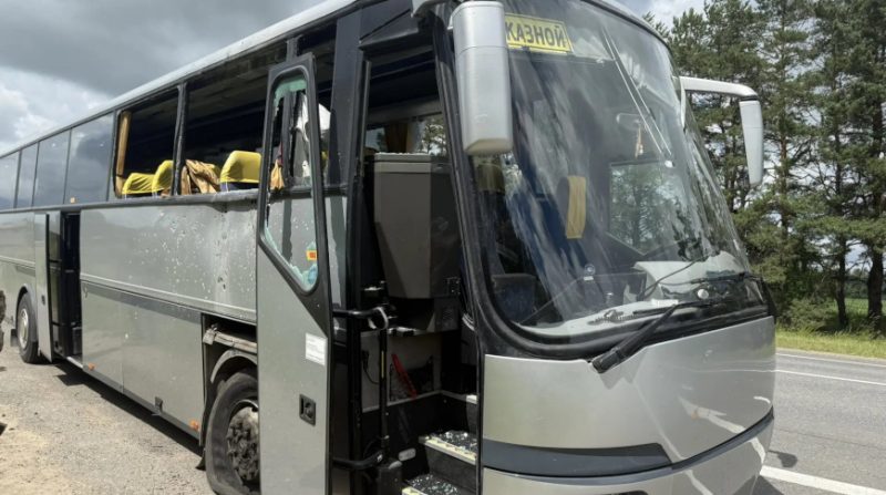 Пострадавшим при атаке БПЛА на автобус с белорусскими детьми помощь оказывается в полном объеме