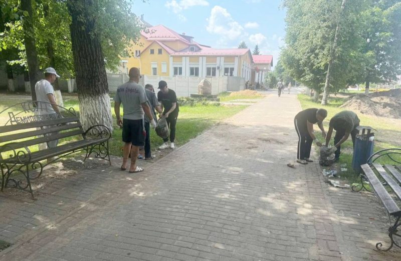 Работа с подучетными лицами продолжается в Костюковичах