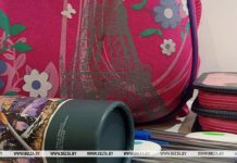 Какие категории семей получат материальную помощь к школе, рассказали в Минтруда