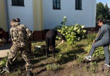 Восстановление святынь: благоустройство Свято‑Крестовоздвиженского храма