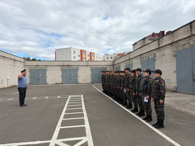 В Костюковичах дан старт новому учебному году для военно-патриотического клуба «Зубр»