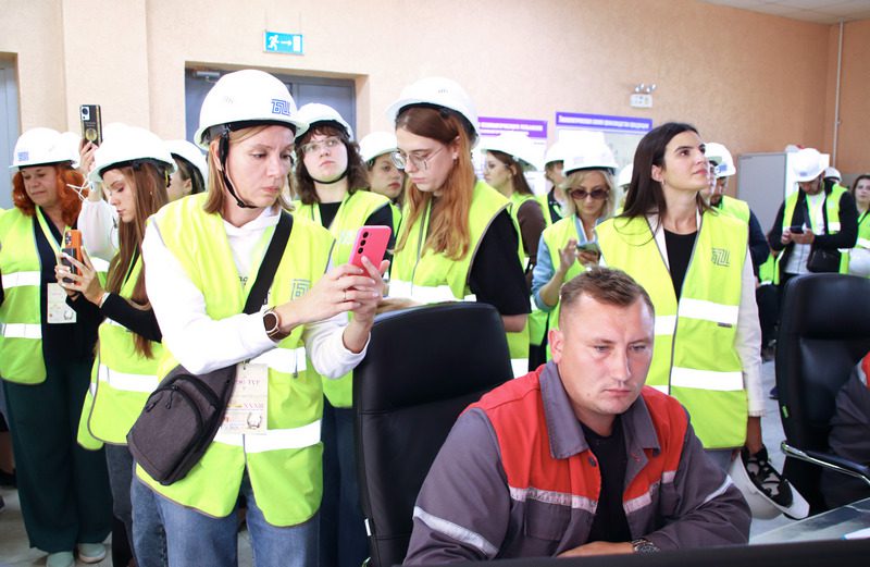 В Костюковичах стартовал масштабный пресс-тур: более 50 журналистов и блогеров съехались на День письменности
